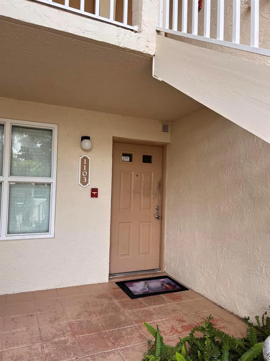 1103 Glenmoor Drive West Palm Beach, FL 33409