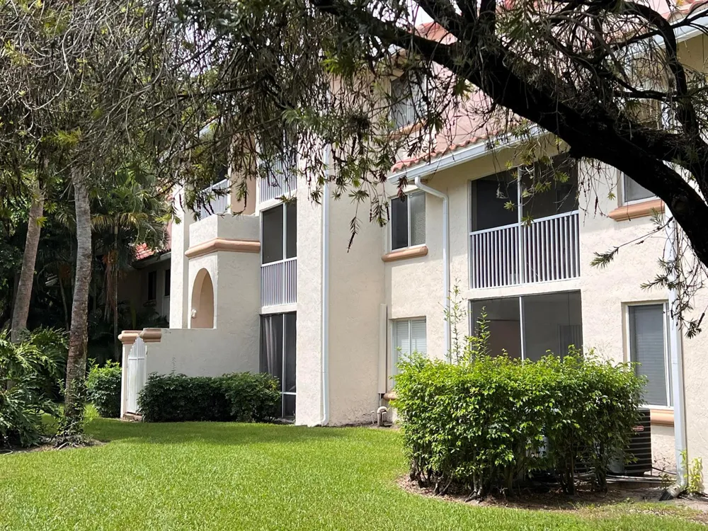 1103 Glenmoor Drive West Palm Beach, FL 33409