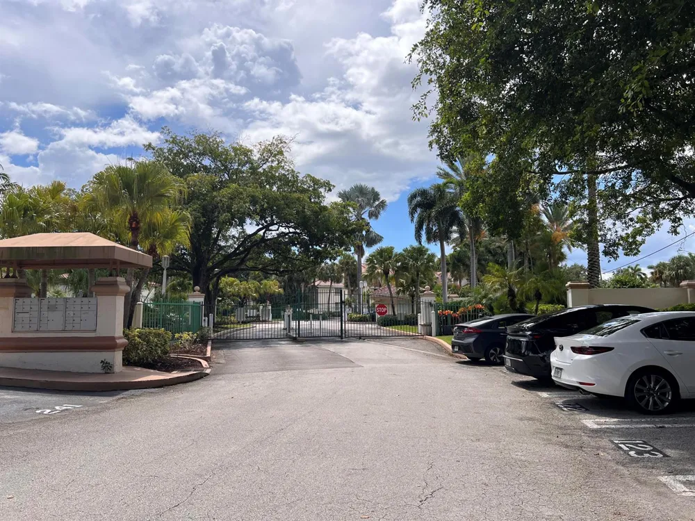 1103 Glenmoor Drive West Palm Beach, FL 33409