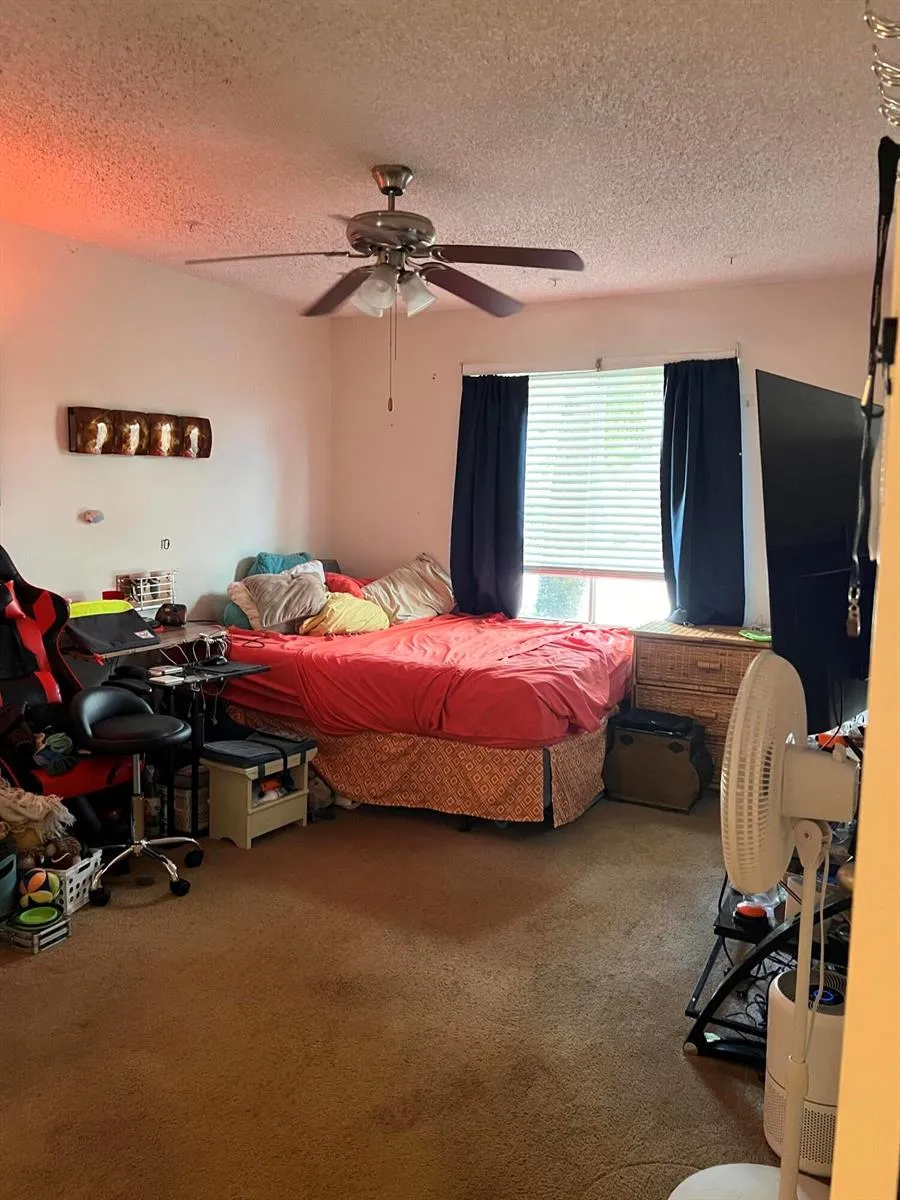 1103 Glenmoor Drive West Palm Beach, FL 33409