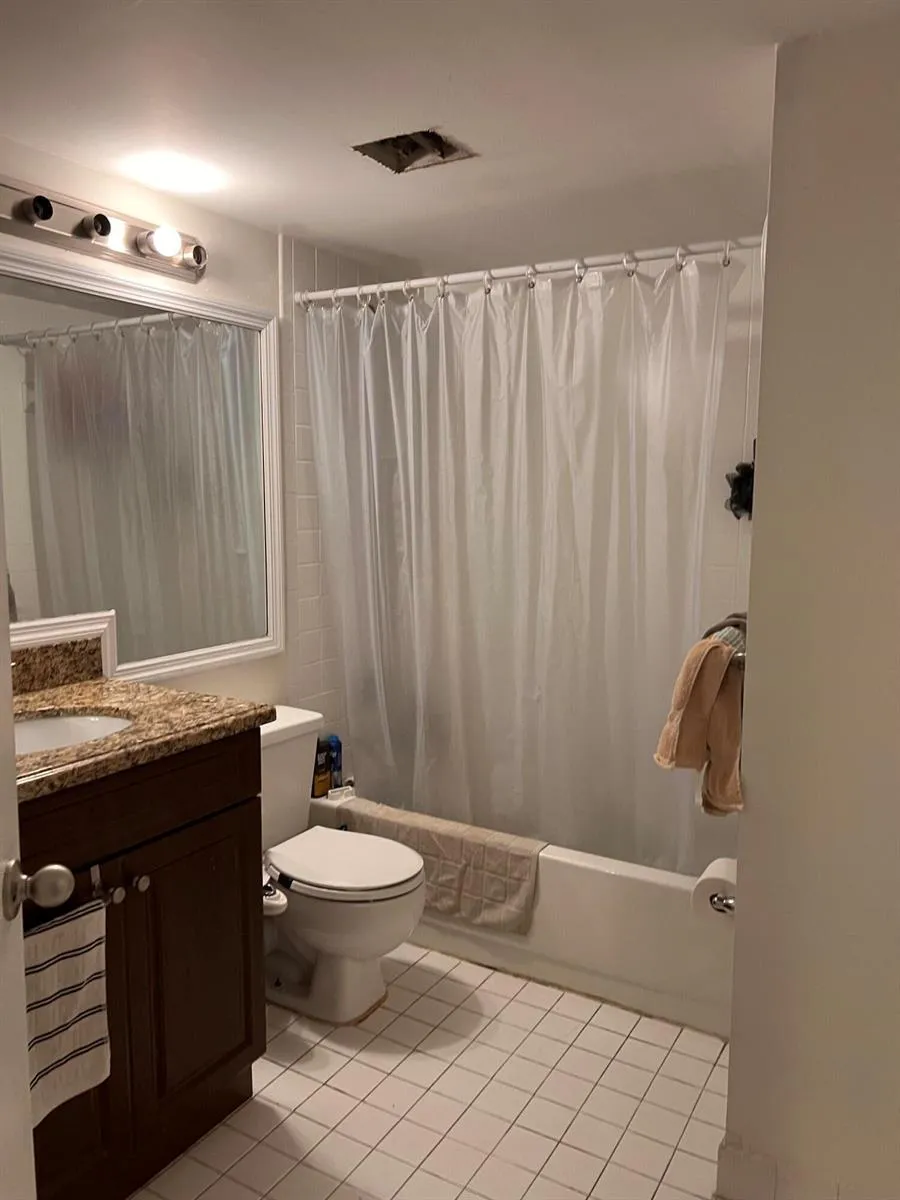 1103 Glenmoor Drive West Palm Beach, FL 33409