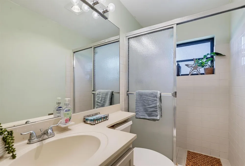 4696 Greentree Path #A Boynton Beach, FL 33436