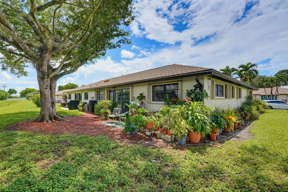 4696 Greentree Path #A Boynton Beach, FL 33436