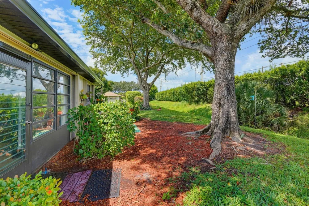4696 Greentree Path #A Boynton Beach, FL 33436