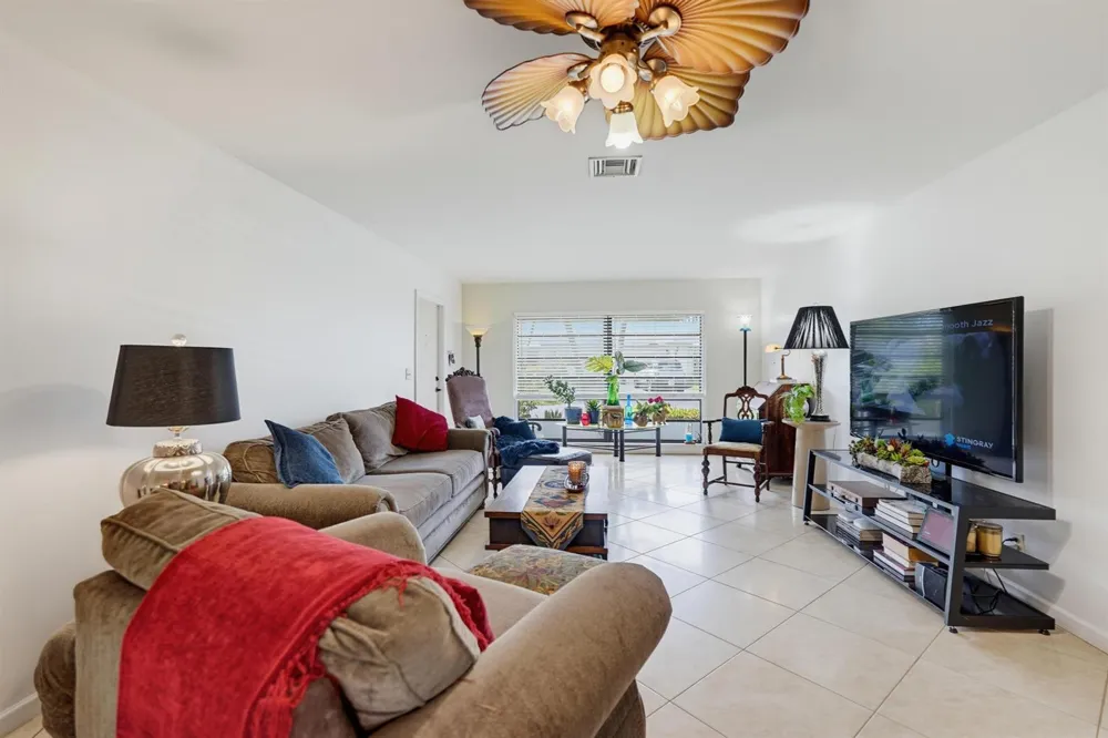 4696 Greentree Path #A Boynton Beach, FL 33436