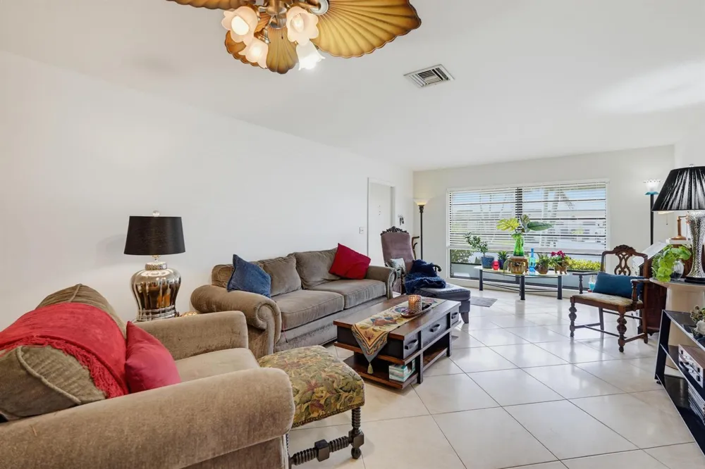 4696 Greentree Path #A Boynton Beach, FL 33436