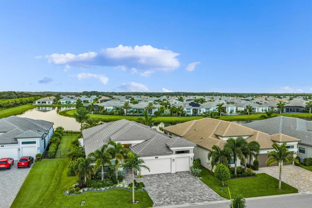 11411 APRICOT VALLEY DRIVE Boynton Beach, FL 33473