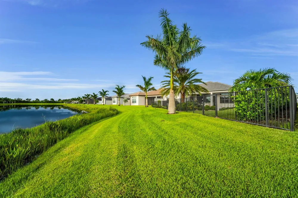11411 APRICOT VALLEY DRIVE Boynton Beach, FL 33473