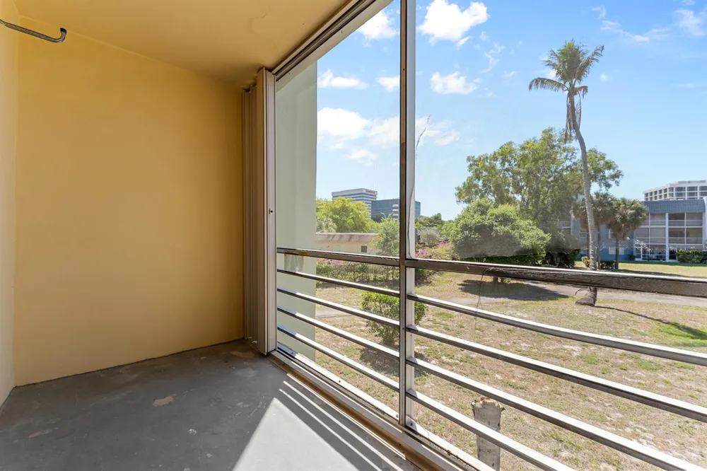 1638 EMBASSY DRIVE #208 West Palm Beach, FL 33401