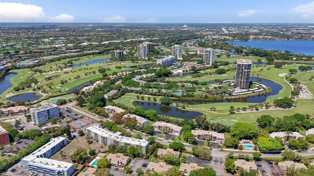 1638 EMBASSY DRIVE #208 West Palm Beach, FL 33401