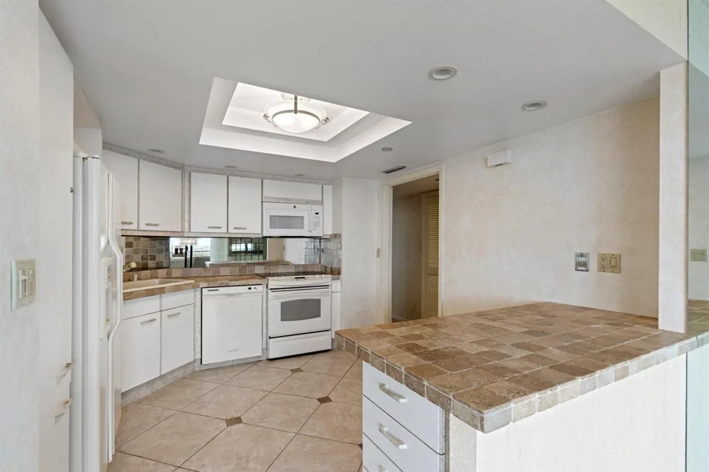 5080 OCEAN DRIVE #12C Singer Island, FL 33404