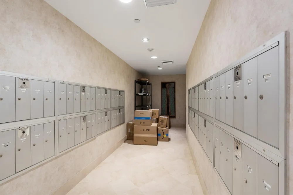 5080 OCEAN DRIVE #12C Singer Island, FL 33404