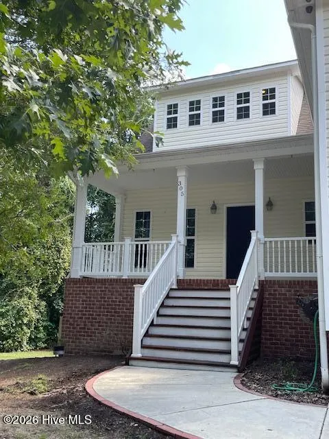 305 Hickory Lane Hampstead, NC 28443