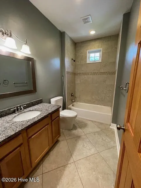 305 Hickory Lane Hampstead, NC 28443