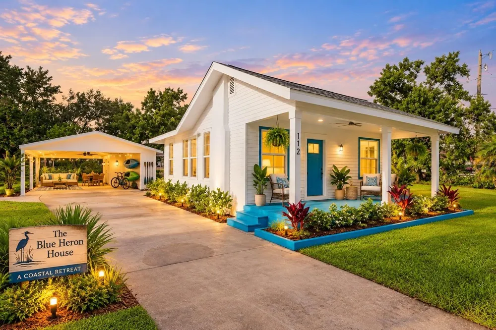 112 E MARTIN LUTHER KING JR DRIVE Tarpon Springs, FL 34689