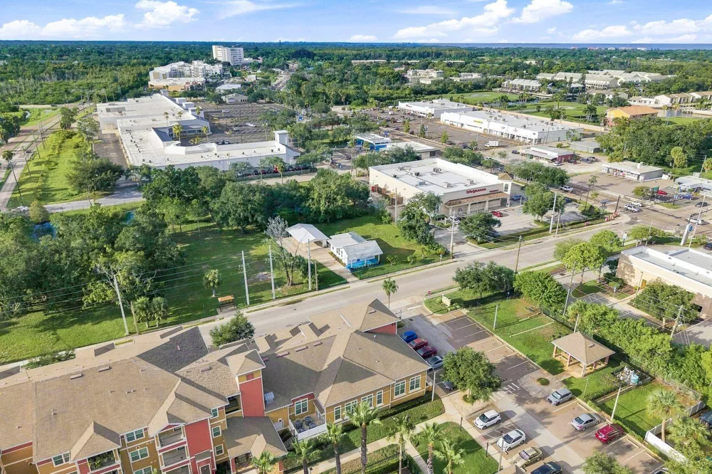 112 E MARTIN LUTHER KING JR DRIVE Tarpon Springs, FL 34689