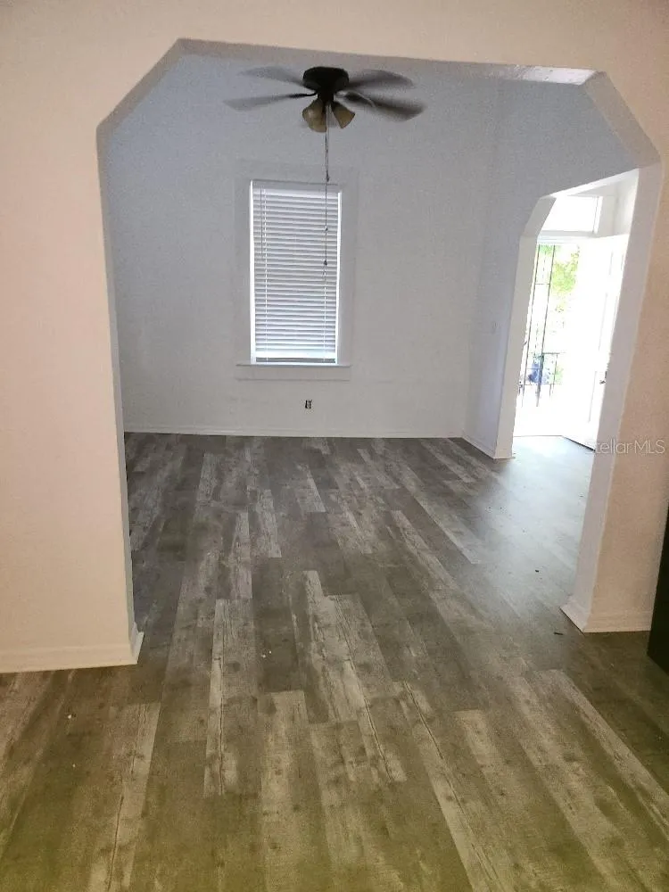 1203 E 15TH AVENUE Tampa, FL 33605