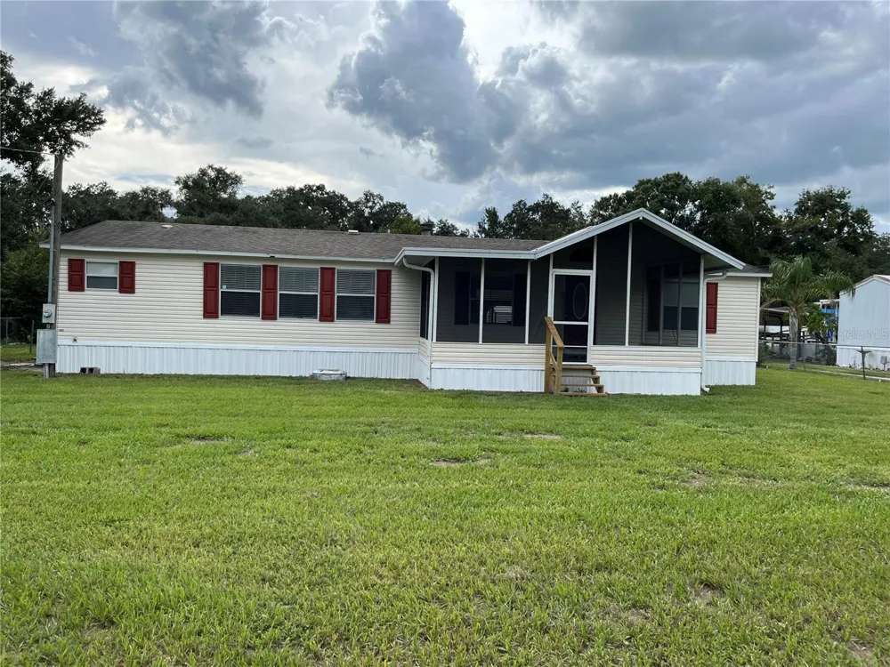 4120 LAUREL CREST DRIVE Mulberry, FL 33860