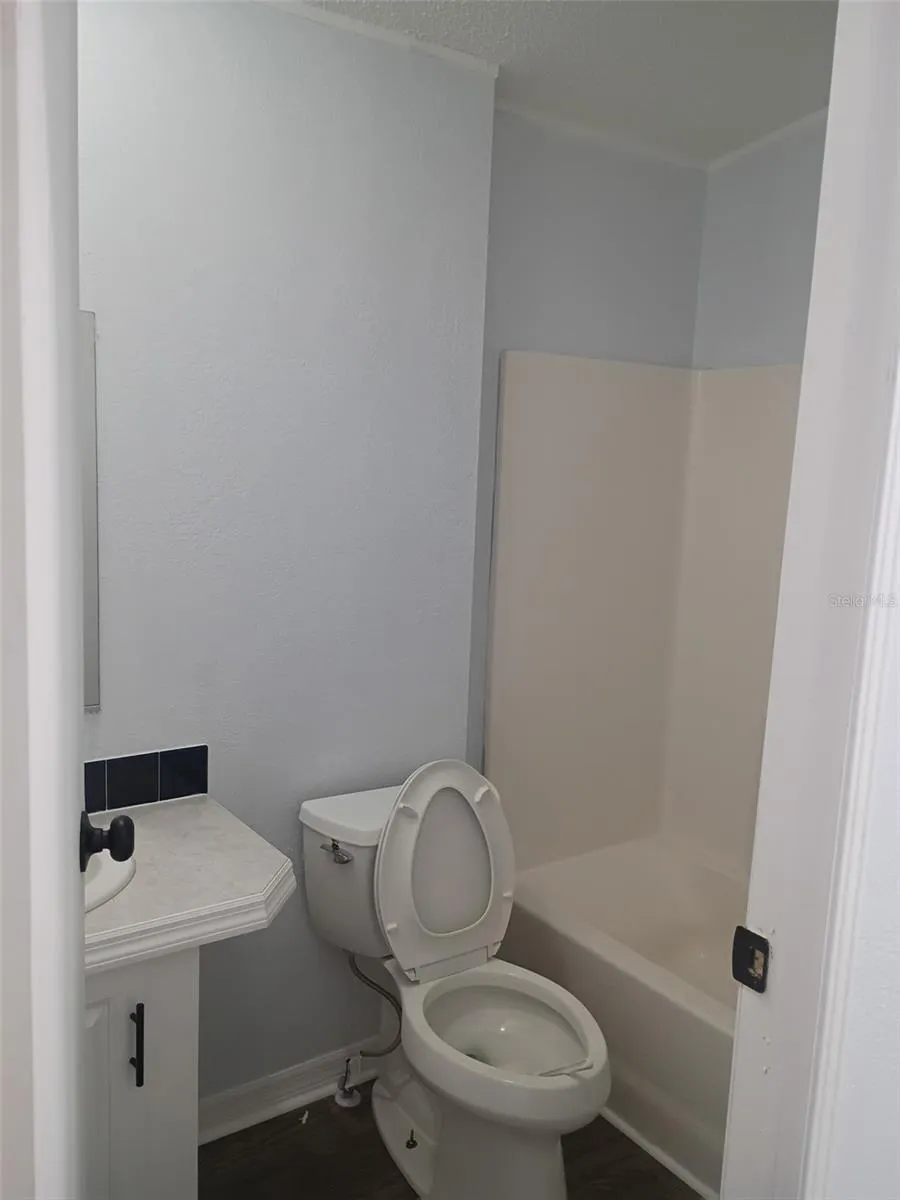 4120 LAUREL CREST DRIVE Mulberry, FL 33860
