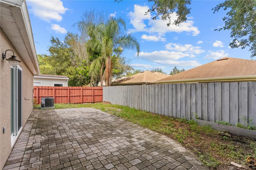 5549 NEW CAMBRIDGE ROAD Orlando, FL 32810