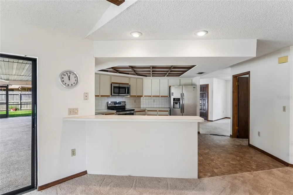 2715 LAUREL OAK DRIVE Plant City, FL 33566