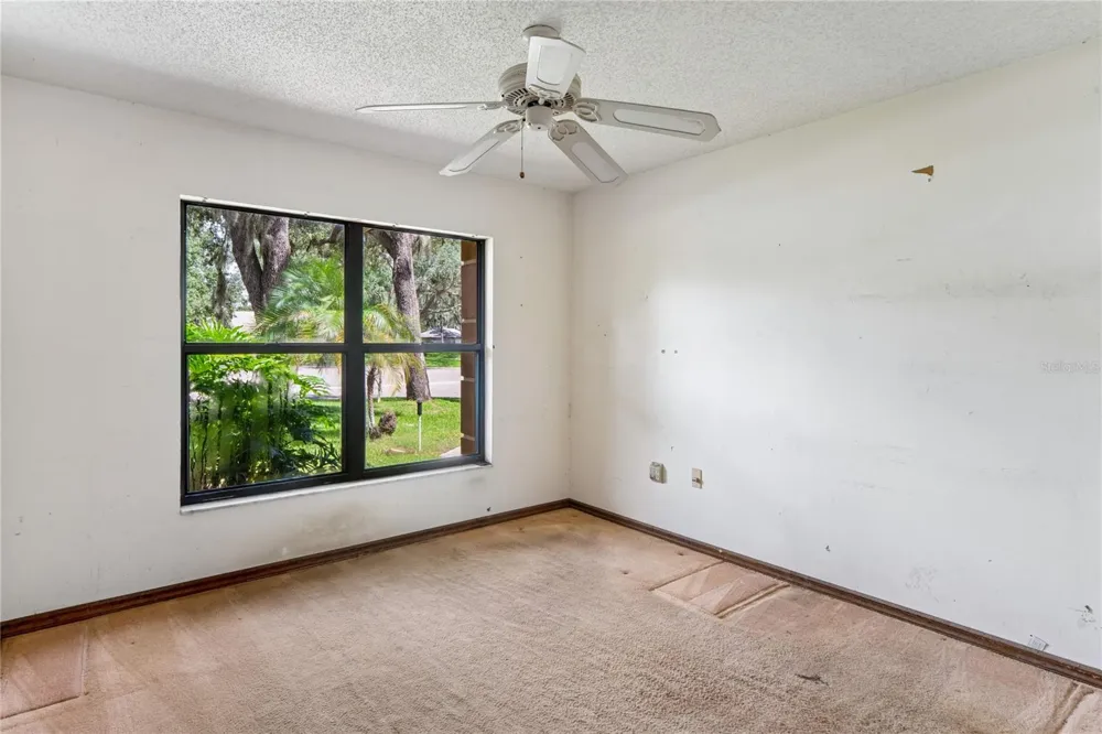2715 LAUREL OAK DRIVE Plant City, FL 33566