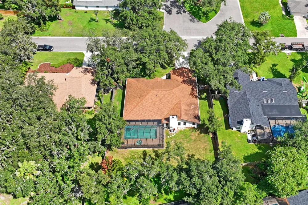 2715 LAUREL OAK DRIVE Plant City, FL 33566