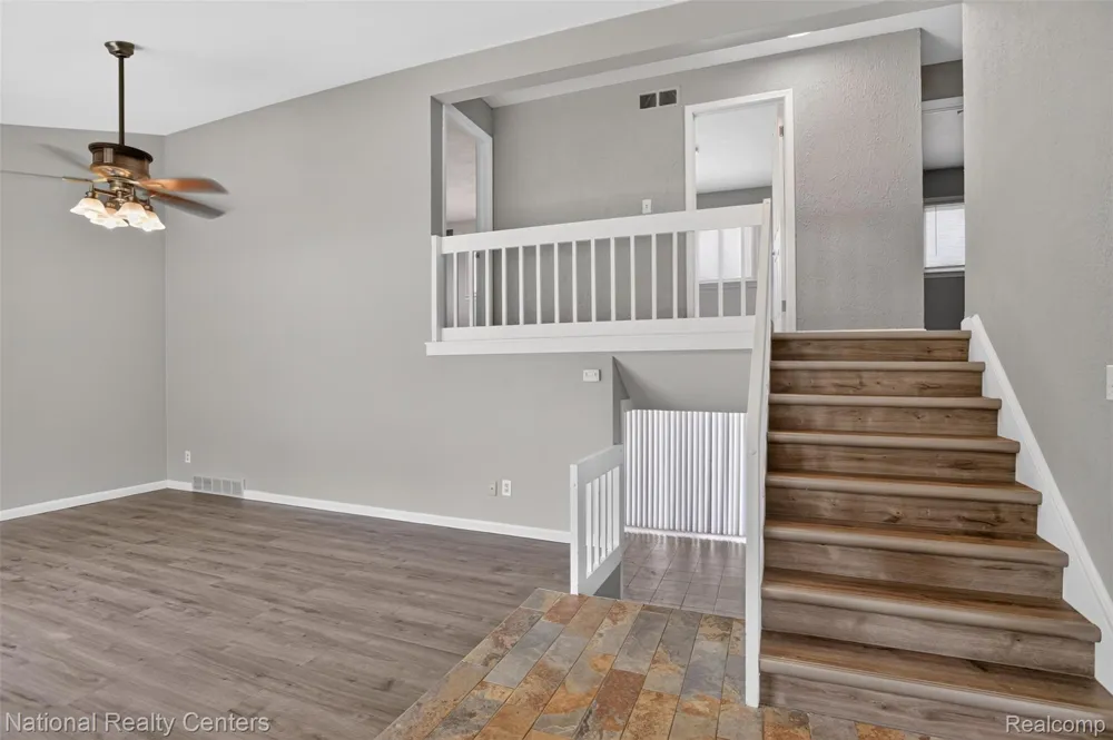 29648 HILLBROOK STREET Livonia City, MI 48152