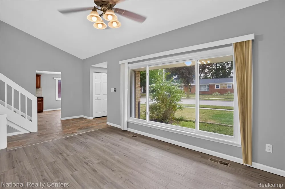 29648 HILLBROOK STREET Livonia City, MI 48152