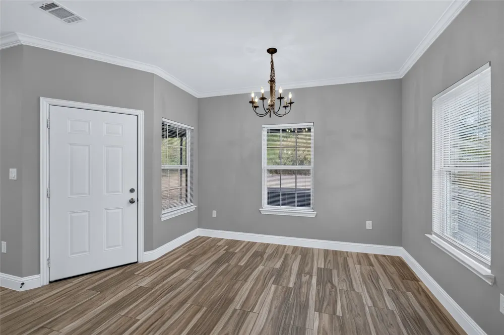 2517 Donalee Street Fort Worth, TX 76105