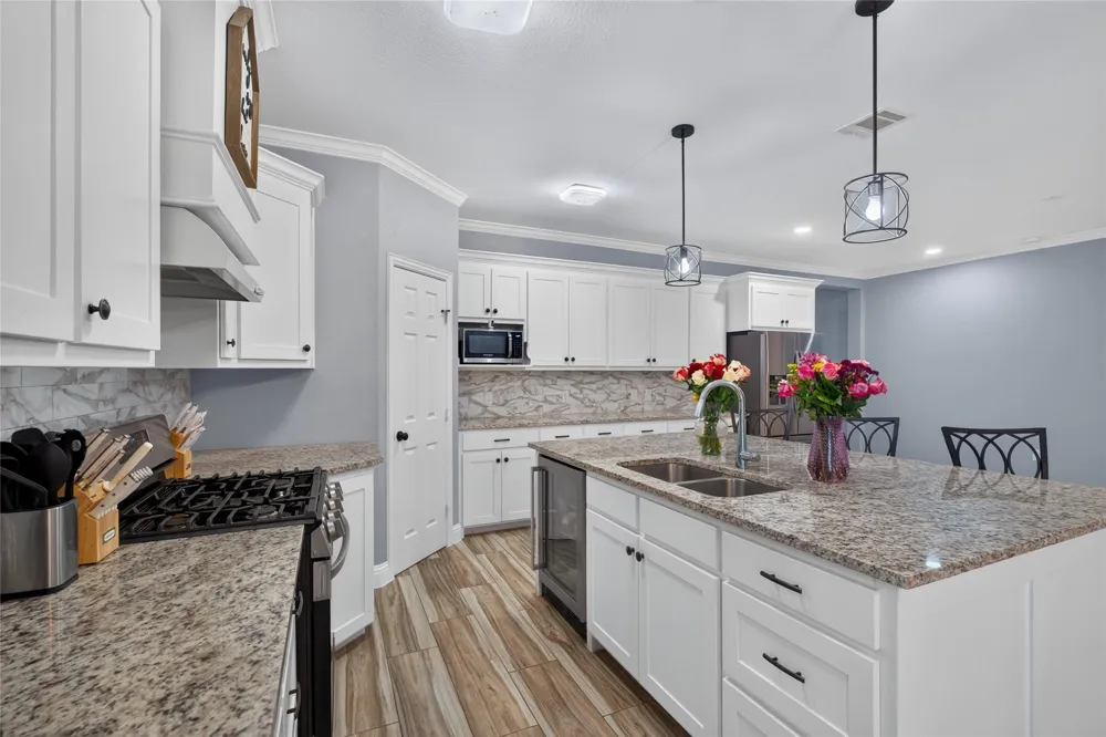2517 Donalee Street Fort Worth, TX 76105