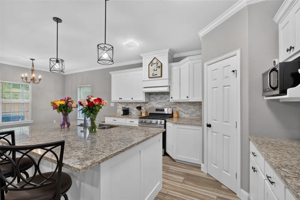 2517 Donalee Street Fort Worth, TX 76105