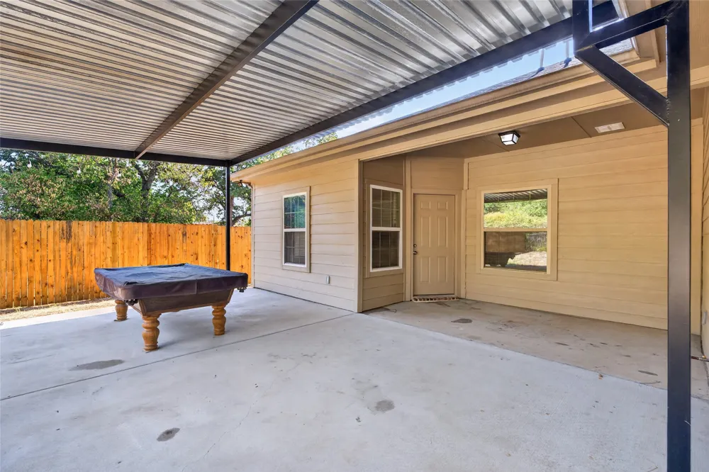 2517 Donalee Street Fort Worth, TX 76105