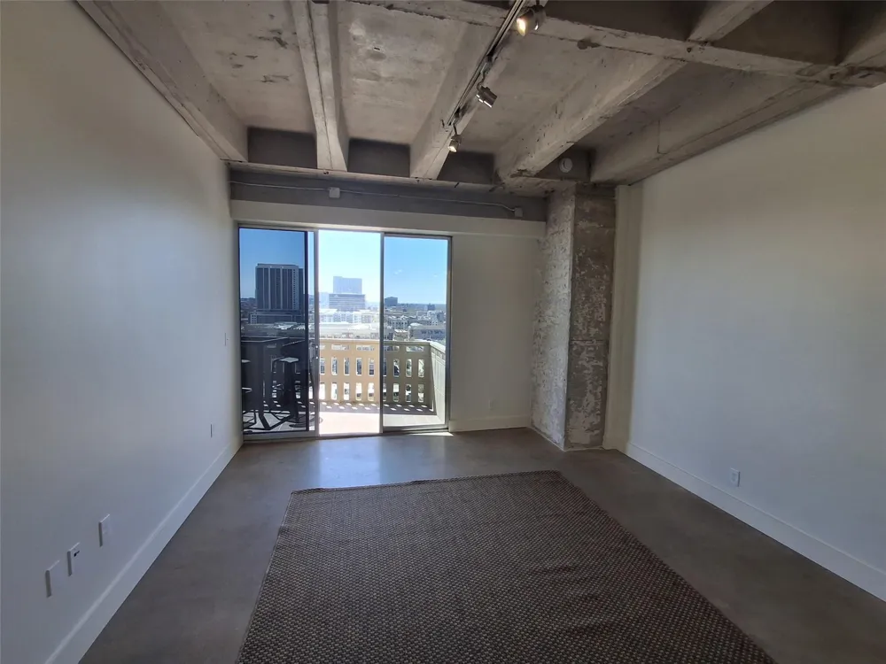 2016 Main Street #1416 Houston, TX 77002