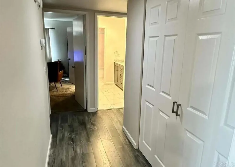 9829 Caspi Gardens Drive #8 Santee, CA 92071