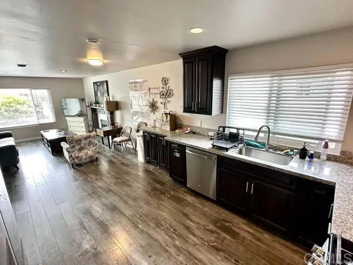 9829 Caspi Gardens Drive #8 Santee, CA 92071
