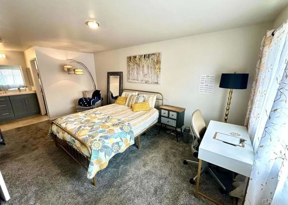 9829 Caspi Gardens Drive #8 Santee, CA 92071