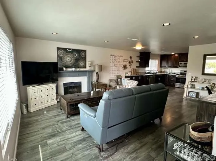 9829 Caspi Gardens Drive #8 Santee, CA 92071