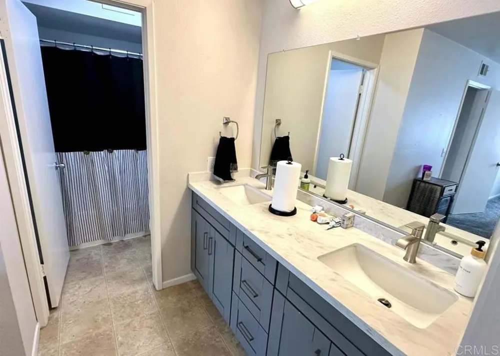 9829 Caspi Gardens Drive #8 Santee, CA 92071