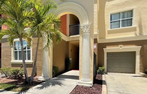 4400 SW 160th Ave #1010