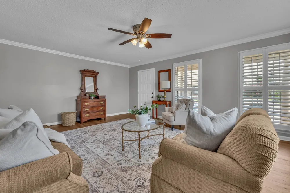 1818 Memorial Dr #21 Clarksville, TN 37043