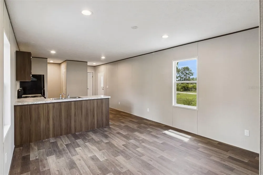 80 AMERICAN WAY Frostproof, FL 33843