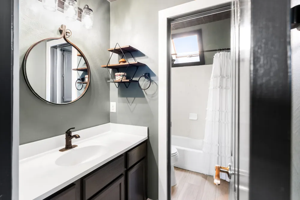 1701 Greenlawn Boulevard Round Rock, TX 78664