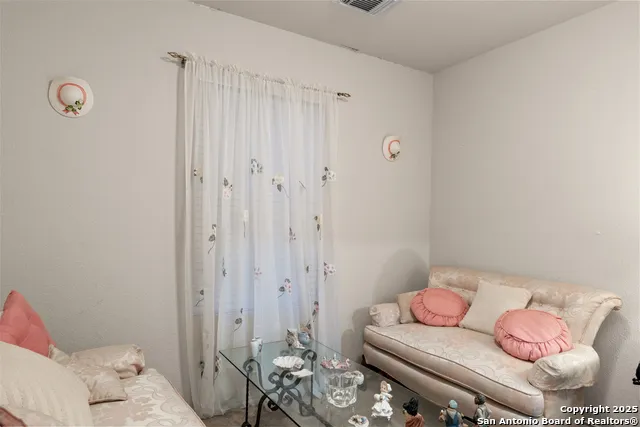 4919 Orchid Star San Antonio, TX 78218
