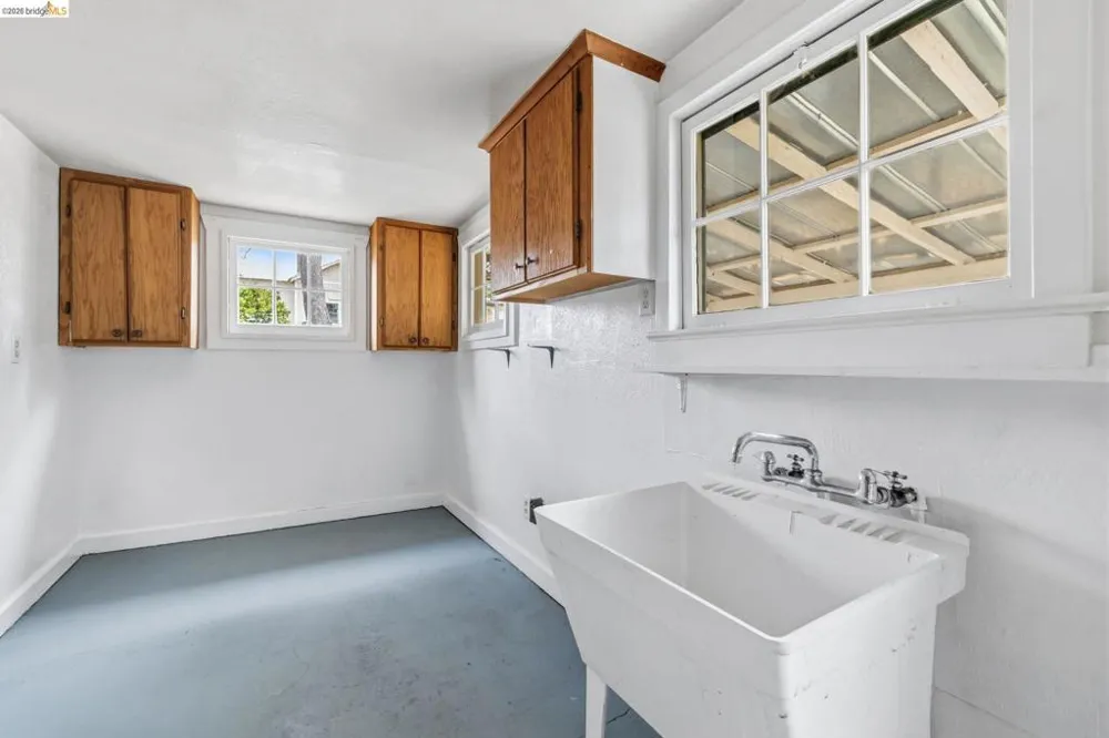 18495 Oak St Tuolumne, CA 95379
