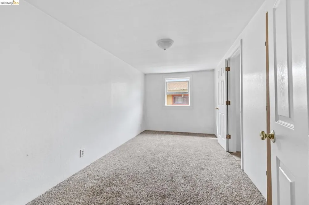 18495 Oak St Tuolumne, CA 95379