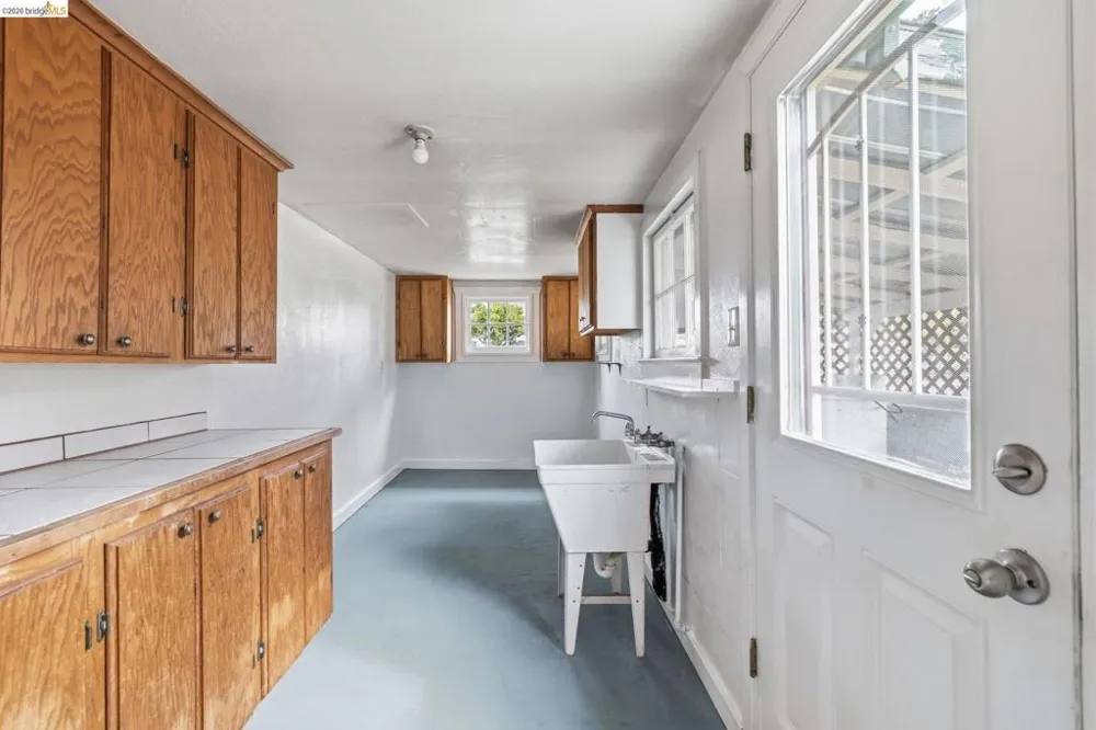 18495 Oak St Tuolumne, CA 95379
