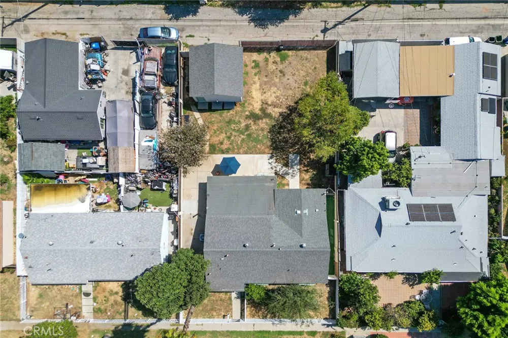 7938 Lindley Los Angeles, CA 91335