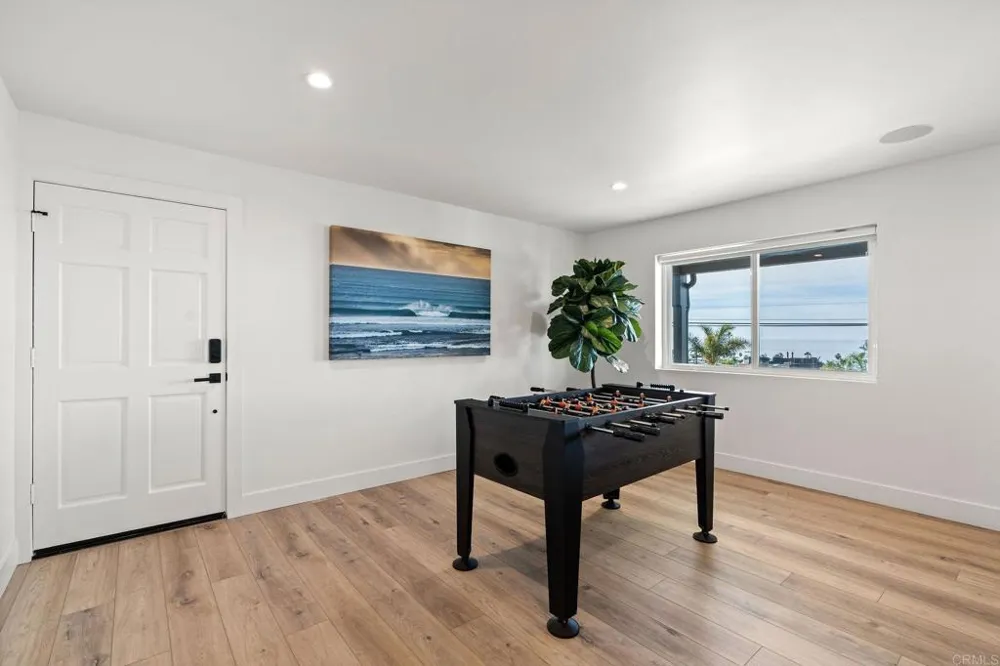 2172 Oxford Avenue Cardiff by the Sea, CA 92007