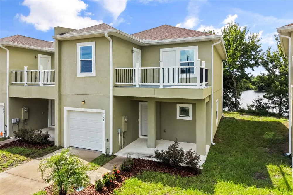 458 LAKE SHORE PARKWAY Davenport, FL 33896